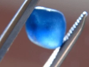Sapphire, Blue sapphire, Natural Crystal, Faceting Sapphire , Rough 1.57 Ct - Picture 1 of 6
