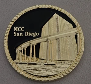 Federal Bureau of Prisons MCC San Diego, CA -Moneda Desafío En Memoria de los Caídos. - Imagen 1 de 2
