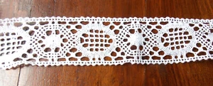 DENTELLE DU PUY AUX FUSEAUX MECANIQUES ENTRE-DEUX COTON ECRU au mètre 5CM HT - Picture 1 of 1