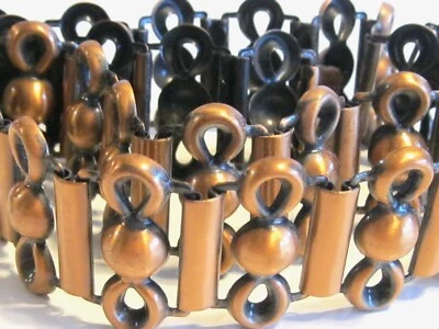 UNIQUE VINTAGE COPPER FANCY PATTERNED LINK BELT DOUBLE CLASP DOT LOOP DESIGN - Image 1 of 4