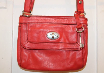 FOSSIL  Marlowe Top Zip Coral Leather Crossbody Bag Purse w/ Key Charm ZB5559 - Image 1 of 4