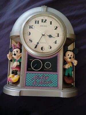 Vintage Seiko Mickey & Minnie Disney Collectible  Alarm Quartz Clock '80s Read - Imagem 1 de 4