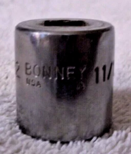 Bonney 3/8 Drive Shallow Socket 12-point 11/16" #T-22 Made in USA - Picture 1 of 2