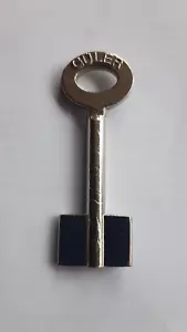 Llave segura P3D en blanco hecha por GULER - Turquía - Imagen 1 de 4