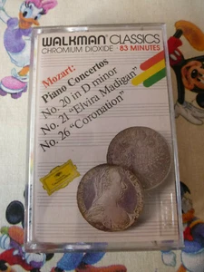 MOZART PIANO CONCERTOS DEUTSCHE GRAMMOPHON WALKMAN AUDIO CASSETTE ALBUM - Picture 1 of 4