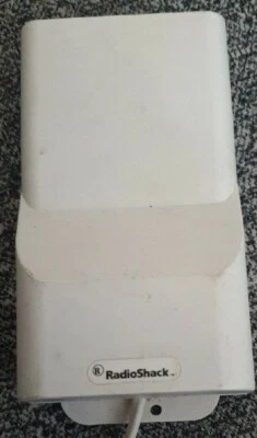 Radioshack 1 Set Amplifier White GWC Tracked Postage - Image 1 of 4