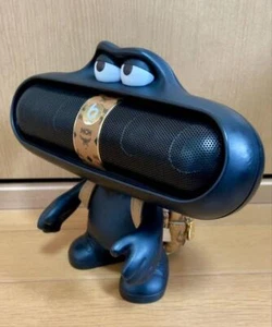 Beats pill 2.0 Bluetooth speaker MCM collaboration version stand set Black Rare - Picture 1 of 10