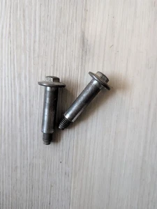 2 Genuine Toro 145-3899 Recycler Axel Wheel Bolt Smartstow Lawnmower - Picture 1 of 1