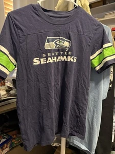 Boys Seattle Seahawks Size Large 14/16 - Picture 1 of 4