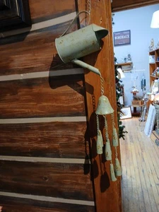 Carillon a vento per annaffiatoio - 33" decorazione giardinaggio NUOVO - Foto 1 di 9