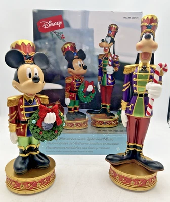 JUEGO CASCANUECES DISNEY MICKEY AND GOOFY CON LUCES Y MÚSICA COSTCO 1487699 Foto 1 de 4