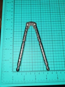5" Steel Spring Nutcracker Vintage 1940's Classic Standard Metal Nut Cracker - Picture 1 of 2