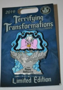 Disney Ursula Terrifying Transformations Halloween 2019 Spinner Pin LE New - Picture 1 of 3