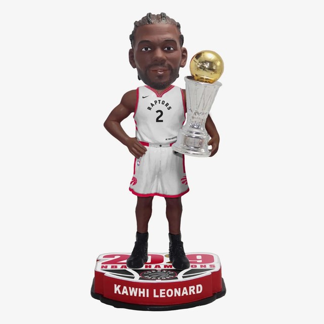 Kawhi Leonard Game 7 Buzzer Beater Toronto Raptors UNSIGNED 8X10 Photo B&W  (A)