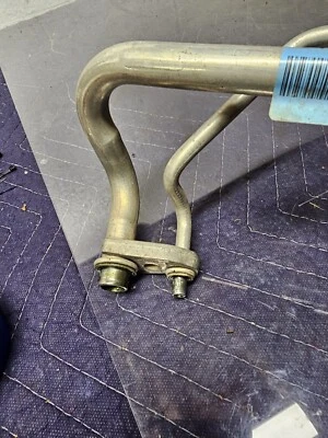 Línea acondicionador aire acondicionado Ford Transit Connect 14-18 2,5 L Foto 1 de 4