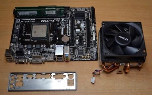 Placa madre Gigabyte F2A78M-HD2 mATX AMD A4 880K CPU 16 GB RAM - Imagen 1 de 7