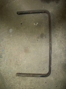 Triumph Spitfire radiator support - Bild 1 von 2