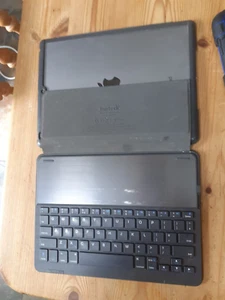iPad - Apple Inateck BK2003 with Survivor screen protector - Picture 1 of 7