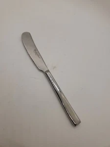 Cubiertos con cuchillo de mantequilla Corby Hall tono plateado - Imagen 1 de 4