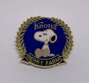 Vintage Knott's Berry Farm Peanuts Snoopy UFS Anstecknadel (244) - Bild 1 von 2