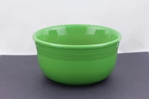 FIESTA POTTERY GUSTO BOWL IN GREEN COLOR – MINT - Picture 1 of 5