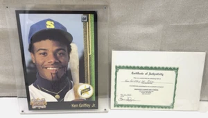 1993 Rookie 5Y Anniv MLB Limited Edition/5000 Ken Griffey Jr Autographed w/COA - Picture 1 of 3