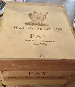 Stag's Leap Wine Cellars FAY Cab Sauv Napa Valley EMPTY 6-bottle Wood Box - Picture 1 of 5