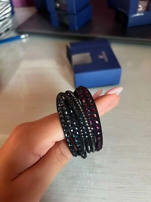 Pulseira Swarovski Slake azul profundo e cristais Fuschia em padrão luxo - Imagem 1 de 4