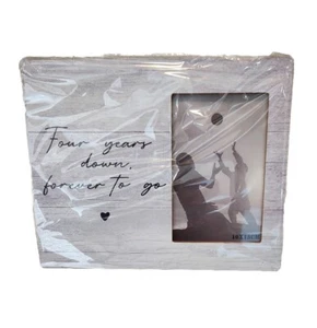 Wooden frame "Four years down, forever to go." Holds a 4x6 pic - Picture 1 of 2