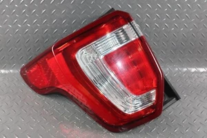 16-19 EXPLORER LH Driver Left Taillamp Taillight Brake Lamp Light Lens OEM OE OE - Picture 1 of 24