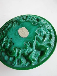 BOHEMIAN ART DECO JADE GLASS JEWELRY/TRINKET/POWDER BOX HOFFMANN INGRID SIGNED - Picture 1 of 9