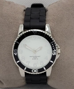 Ladies Casual Round Silver Tone Black Poly Band Analog Watch K2 - Picture 1 of 9