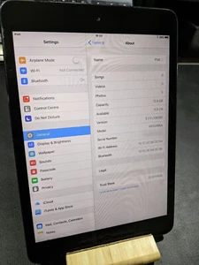 Apple iPad Mini Wi-Fi (1st Gen) Tablet-16GB-7.9"-Slate-MD528B/A - Picture 1 of 9