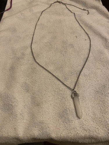 OFF WHITE Ciondolo Guarigione Bianco Sbrinato Su Collana Catena 18 pollici