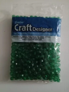 "X-MAS GREEN BEADS" - 8 m/m ROUNDS - 480-ct - NEW - Picture 1 of 2