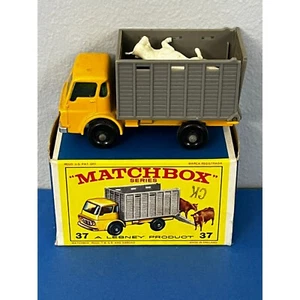 Vintage LESNEY MATCHBOX 37 1-75 37c DODGE CATTLE TRUCK BPW w D BOX - Picture 1 of 19