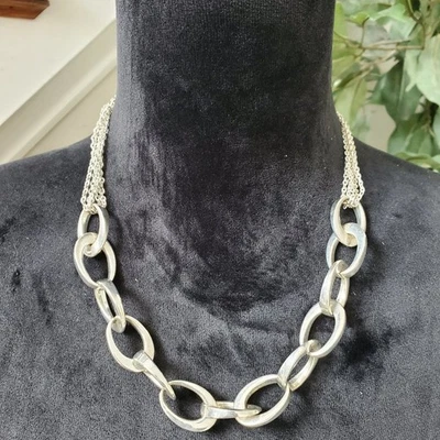 Gargantillas Alfani para mujer tono plata eslabones ovalados cadena larga Foto 1 de 4