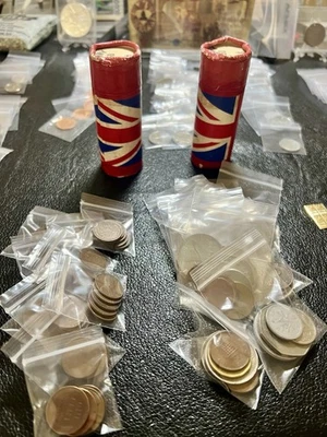 🔥 ESTATE FIND - Vintage Coins - World Coins Grab Bag - Starter Collection - Image 1 of 2