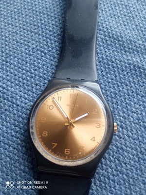 Reloj SWATCH Gent GOLDEN FRIEND TOO (GB288)-Negro/Dorado-Ø34mm-Clásico Foto 1 de 4