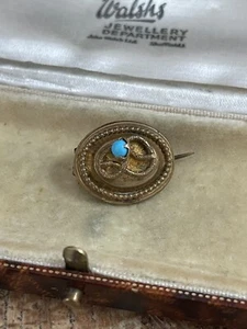 Tiny Victorian Antique Brooch Lapel Pin Blue Turquoise Lovers Knot Gold Tone - Picture 1 of 8