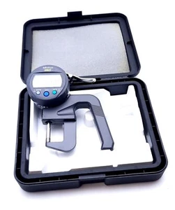 Mitutoyo 547-400S Digimatic Absolute Digital Indicator Thickness Gauge 1/2" - Picture 1 of 6