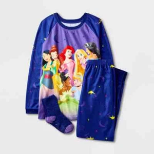 NEW DISNEY PRINCESS GIRLS SIZE M (8) OR L (10/12) FLANNEL PAJAMAS WITH SOCKS - Picture 1 of 4
