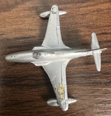 Juguetes Dinky Vintage No. Avión a reacción de combate Shooting Star 733 - Meccano England Foto 1 de 4