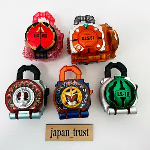 Set semi Kamen Rider Gaim All DX Dragon Fruit Energy Kachidoki Showa Rider Lock - Foto 1 di 16