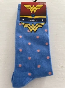 Girls WONDER WOMAN Socks. Novelty Socks Size UK 12.5-3.5 Small Ladies. Blue - Picture 1 of 3