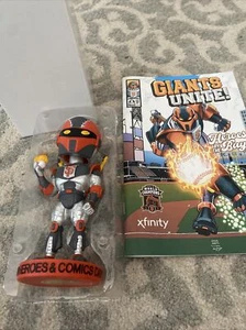 2022 San Francisco SF Giants Superhero Bobblehead SGA NIB 8-14-22 + Comic - Picture 1 of 1