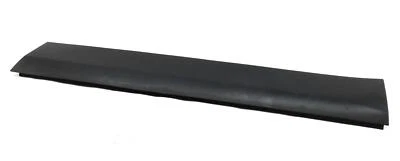 2015 LAND ROVER DISCOVERY SPORT (L550) FRONT RIGHT LOWER DOOR MOULDING TRIM - Image 1 of 4