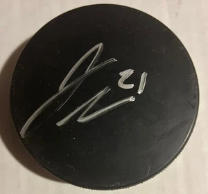 James van Riemsdyk Hand Signed Autograph Auto Puck Philadelphia Flyers Leafs - Picture 1 of 2