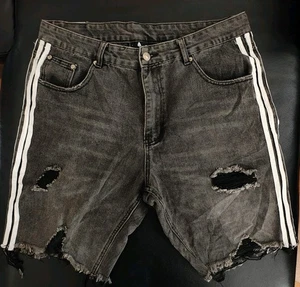 Balenciaga x Adidas Men's Shorts Size 36 - Picture 1 of 17