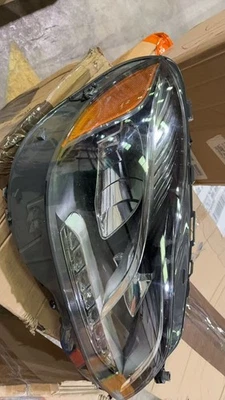Right Passenger 2014-2016 For Mercedes Benz E-Class W212 E300 LED Headlight Foto 1 de 4